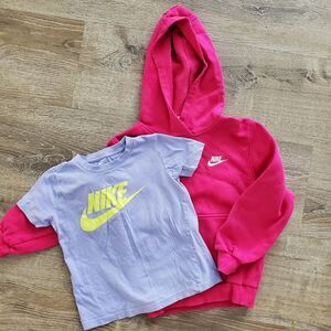 NIKE | SMALL WOMEN'S | SIGNATURE LOGO SWOOSH HOODIE & TSHIRT in BLUE/PINK